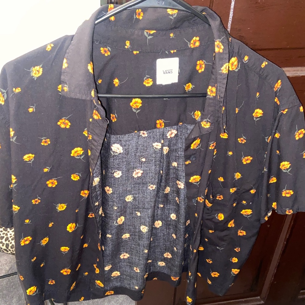 Vans Short Sleeve Button zipup flowers